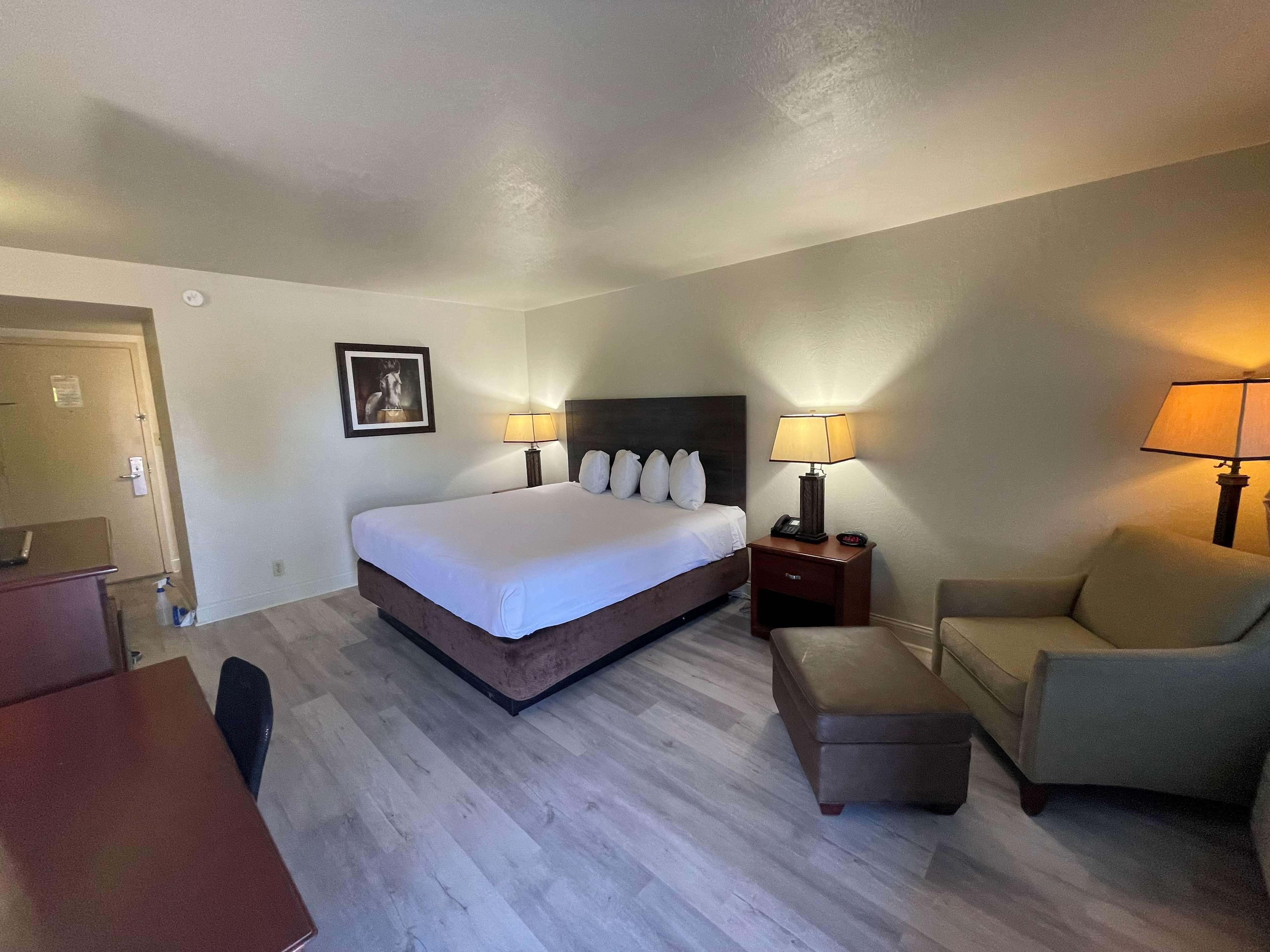 Surestay Plus By Best Western Lawton Eksteriør bilde
