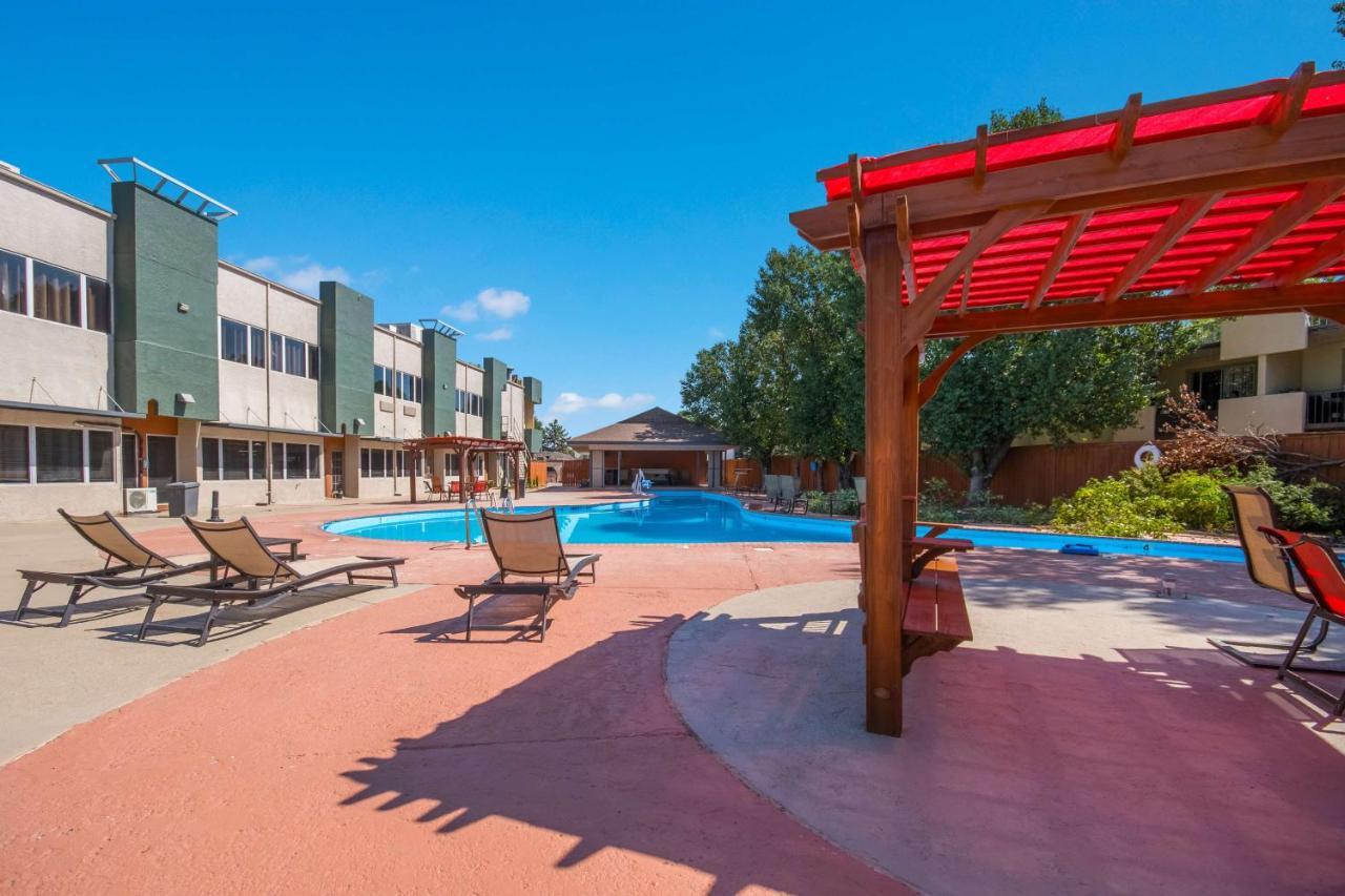 Surestay Plus By Best Western Lawton Eksteriør bilde