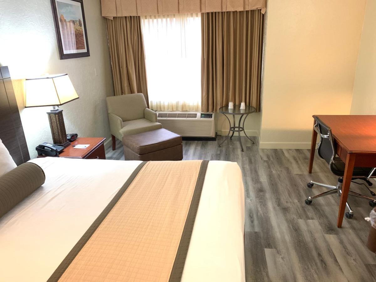 Surestay Plus By Best Western Lawton Eksteriør bilde